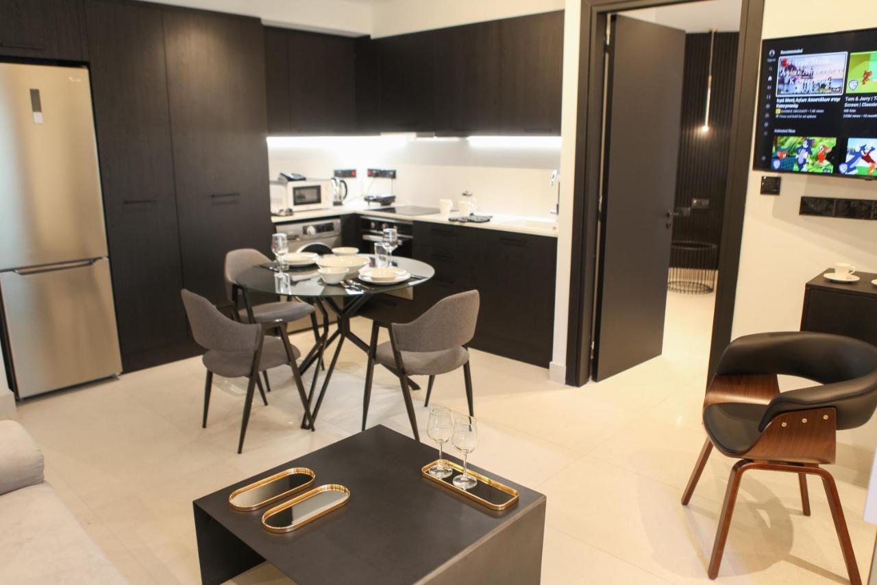 Raam Luxury Suites Larnaca Ngoại thất bức ảnh