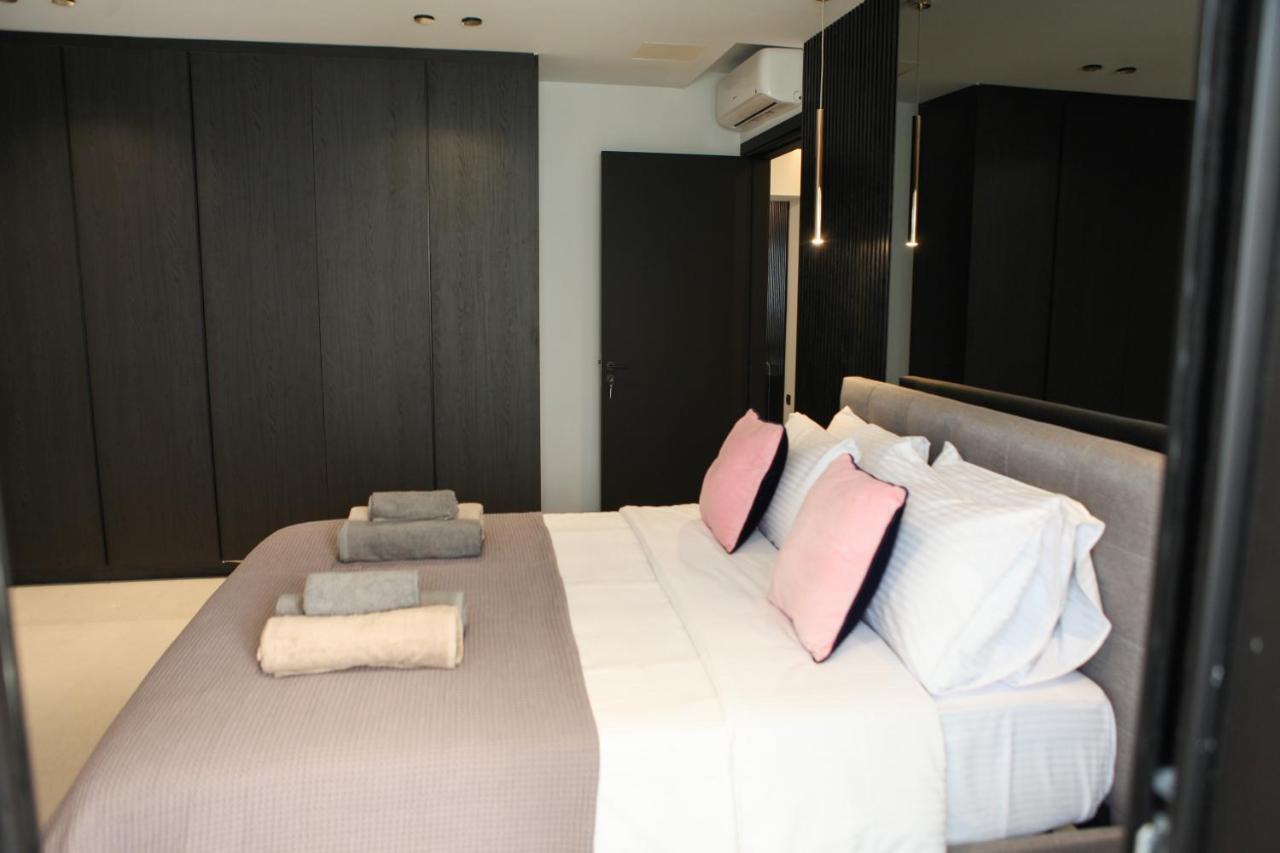 Raam Luxury Suites Larnaca Ngoại thất bức ảnh