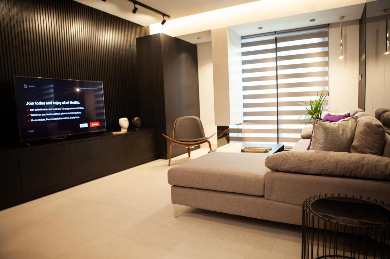 Raam Luxury Suites Larnaca Ngoại thất bức ảnh
