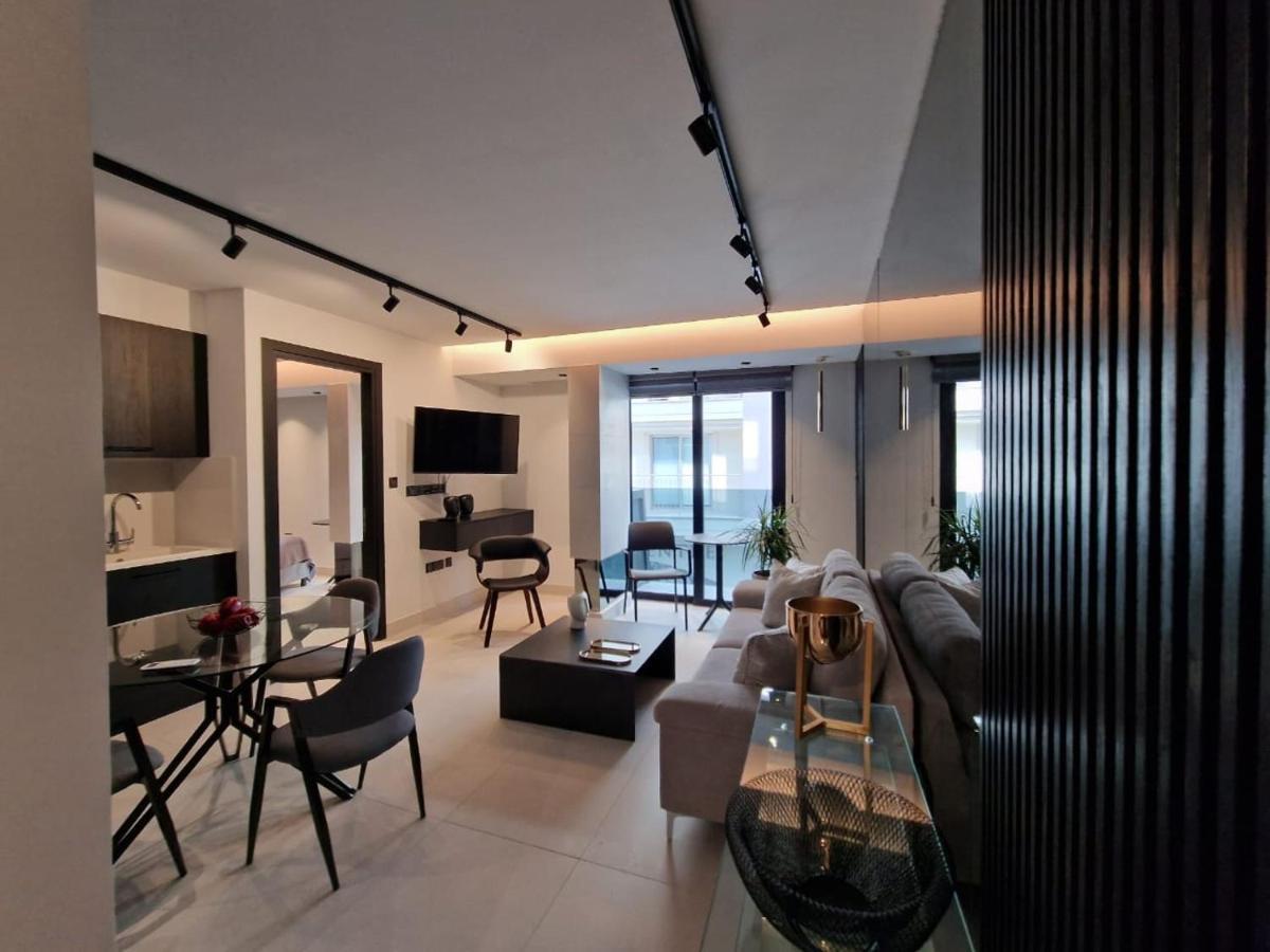 Raam Luxury Suites Larnaca Ngoại thất bức ảnh
