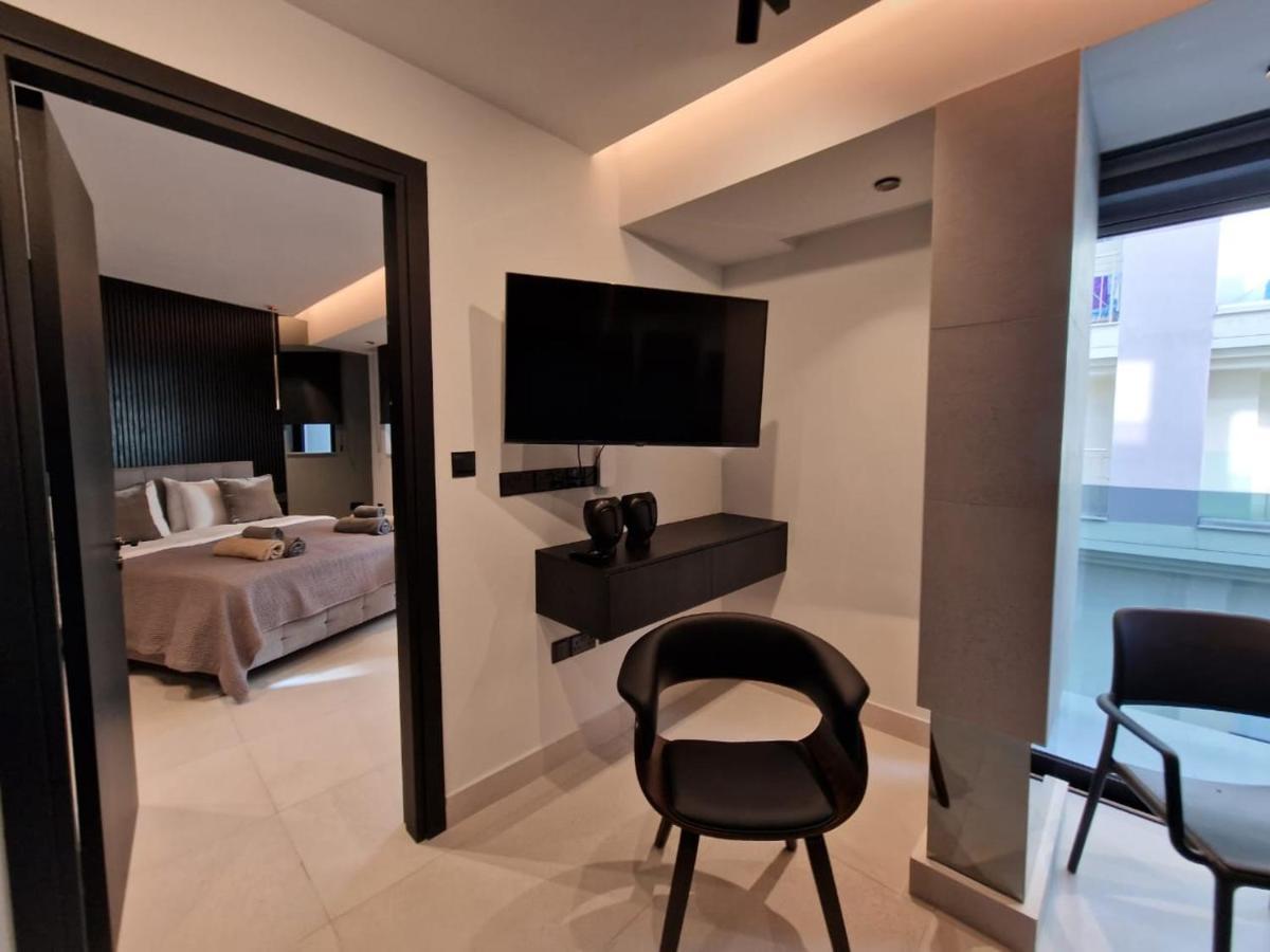 Raam Luxury Suites Larnaca Ngoại thất bức ảnh