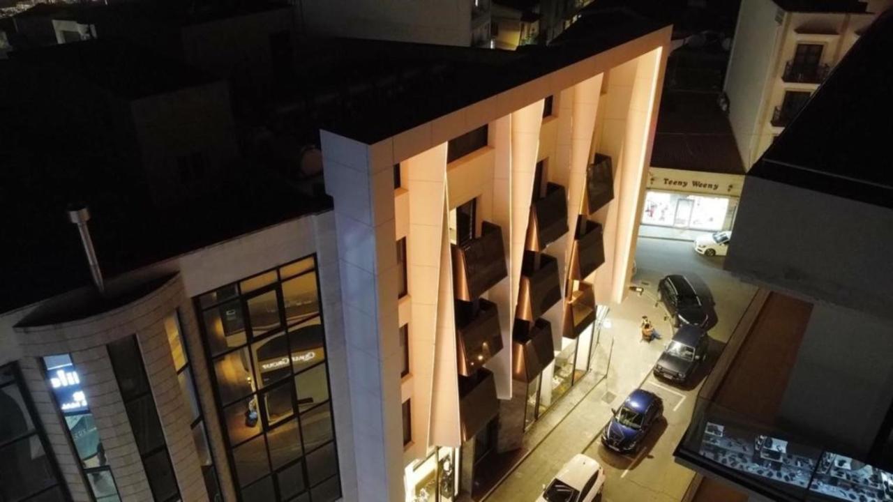 Raam Luxury Suites Larnaca Ngoại thất bức ảnh