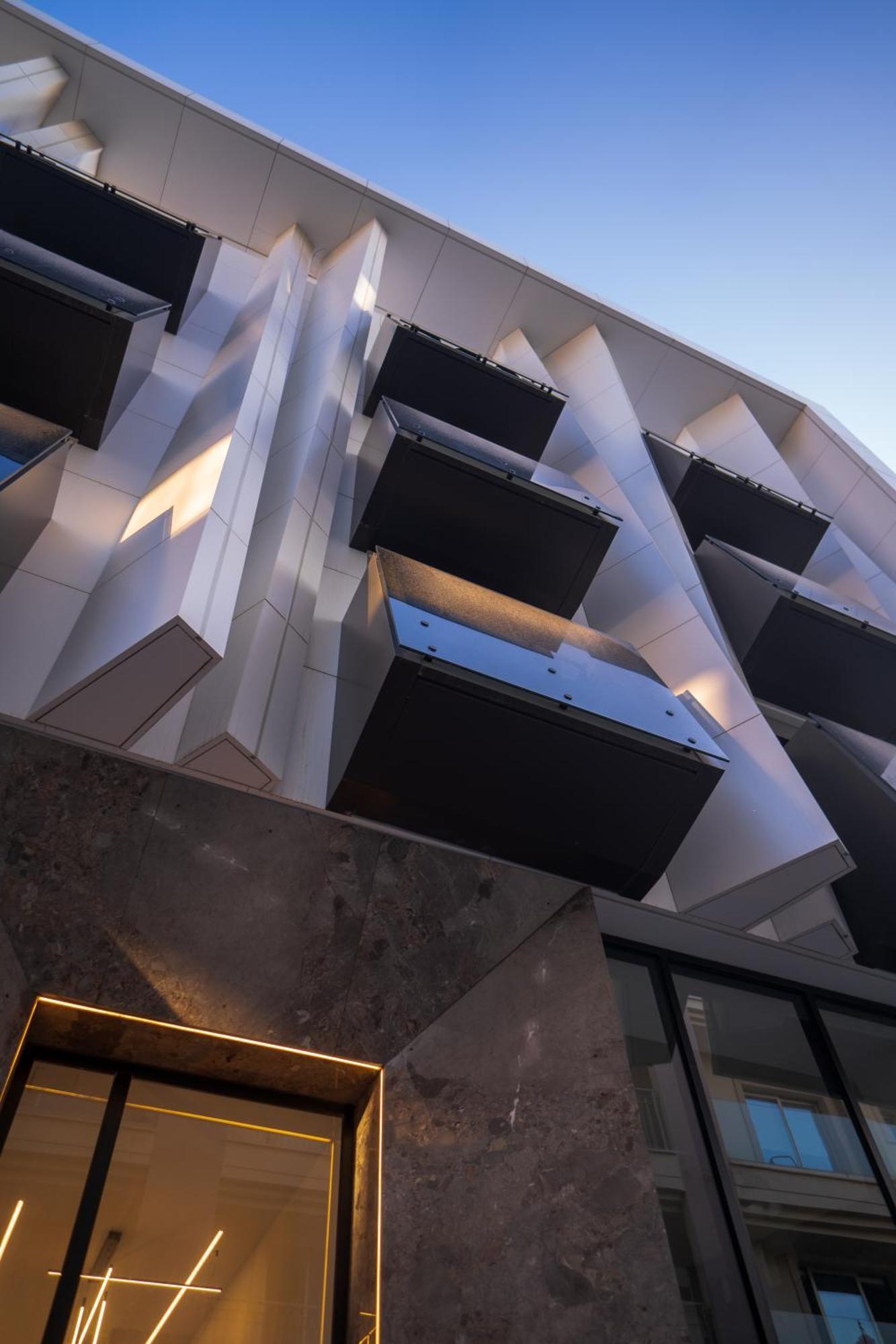 Raam Luxury Suites Larnaca Ngoại thất bức ảnh