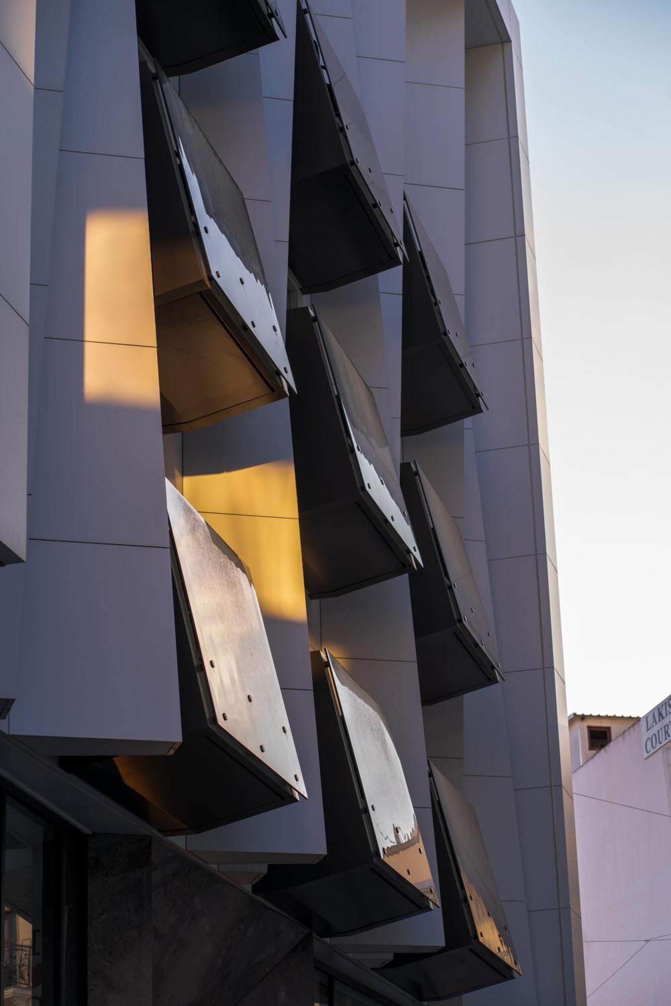 Raam Luxury Suites Larnaca Ngoại thất bức ảnh